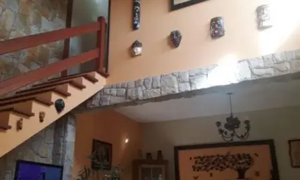 Casa com 3 quartos à venda no Jardim Colônia, Jundiaí , 290 m2 por R$ 1.200.000