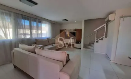 Recreio - casa triplex à venda 3 quartos sendo um suíte, 180 m² , 2 vagas com quintal condomínio del mare (porteira)