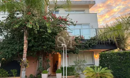 Casa triplex no condomínio concetto bianco no recreio dos bandeirantes - rio de janeiro-rj: 4 quartos, 3 suítes, 2 salas, 4 banheiros, 2 vagas, 300m².