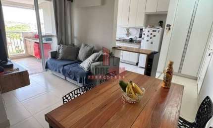 Apto à venda de 1 dormitório, com varanda, lazer completo com vista para ESALQ