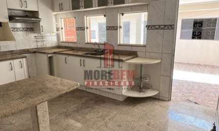 Excelente Casa a Venda Vila Industrial, 3 Quartos, 4 Banheiros, 2 Vagas e Lavabo