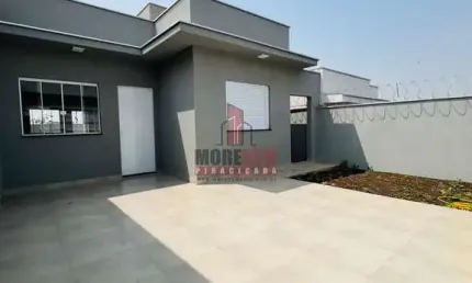 Casa com 2 dorms, sendo uma suíte, nova, no Terras di Treviso.