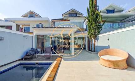 Riviera del Sol - Recreio: Casa triplex 4 suítes, 282m², 3 vagas, piscina e quintal - Venda no RJ