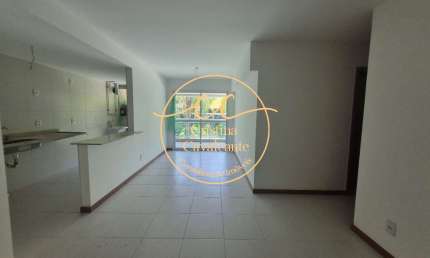 Apartamento à venda no Recreio dos Bandeirantes, Rio de Janeiro-RJ: 2 quartos, 1 suíte, varanda gourmet, 75m²!