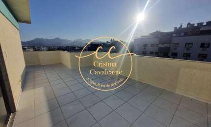Pechincha/Cobertura duplex à venda: 4 quartos, 2 suítes, 188 m², 2 vagas, terraço amplo. Aproveite esta oportunidade!