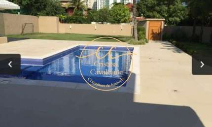 Casa de Luxo em Condomínio na Barra da Tijuca - 4 Quartos, 4 Suítes, Piscina, 3 Vagas - Rio de Janeiro-RJ