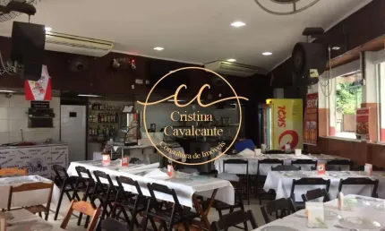 Oportunidade única: Vendo Restaurante em frente ao Estádio Vasco da Gama + Amplo Apartamento Comercial de 5 quartos em São Cristóvão, Rio de Janeiro-RJ!
