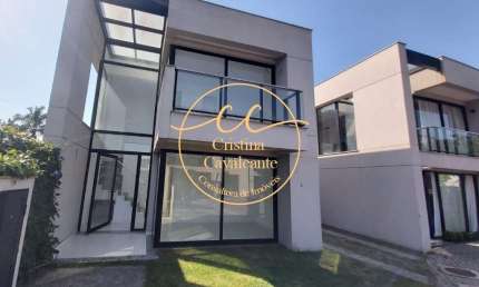 Recreio Casa Duplex à Venda: 4 Quartos, 3 Suítes, 263m², 3 Vagas, Piscina, Estilo Contemporâneo.