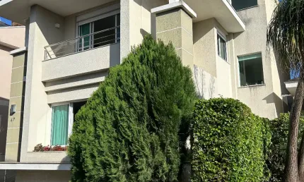 Casa de Condomínio com 3 Quartos à Venda, 210 m² em Portão - Curitiba