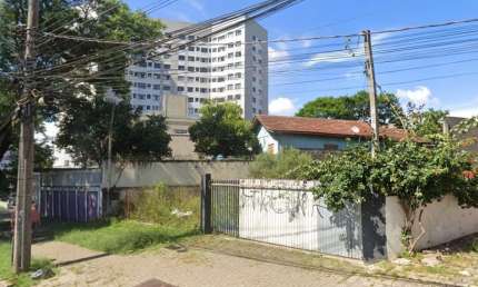 Terreno na Av. Brasília 50mts da pracinha do Novo Mundo