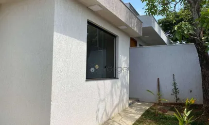 Casa com 4 dormitórios à venda, 200 m² por R$ 940.000,00 - Novo Santos Dumont - Lagoa Santa/MG