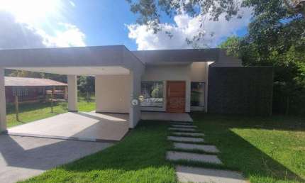 Casa com 3 dormitórios à venda, 180 m² por R$ 990.000,00 - Condomínio Estância da Mata - Jaboticatubas/MG