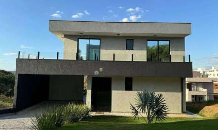 Casa com 4 dormitórios à venda, 320 m² por R$ 1.750.000,00 - Condomínio Villas Park - Vespasiano/MG