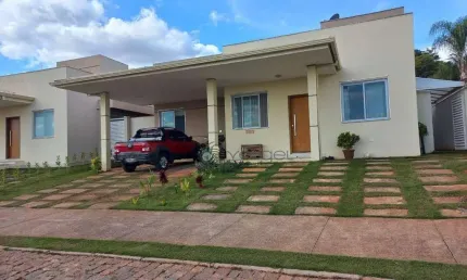 Casa com 3 dormitórios à venda, 155 m² por r$ 950.000 - condomínio quintas do altíssimo - lagoa santa/mg