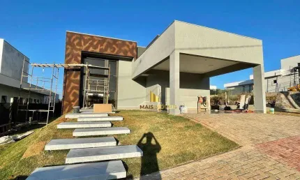 Casa em condomínio fechado com 4 quartos à venda na Rua B, 49, Gran Royalle, Lagoa Santa