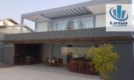 Casa com 4 dormitórios à venda, 300 m² por R$ 2.300.000,00 - Estância das Flores - Jaguariúna/SP
