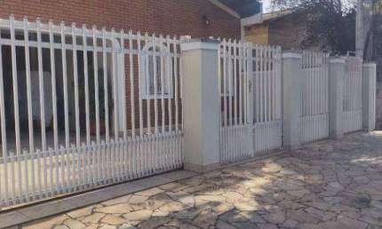 Casa com 3 dormitórios à venda, 170 m² - Jardim Sônia - Jaguariúna/SP