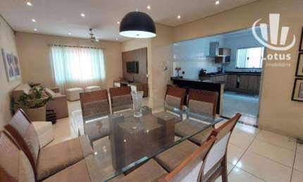 Casa com 3 dormitórios à venda, 160 m²- Jardim Ipê - Jaguariúna/SP