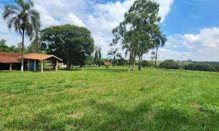 Fazenda com 3 dormitórios à venda, 24200 m² - Santa Rita Do Passa Quatro - Santa Rita do Passa Quatro/SP