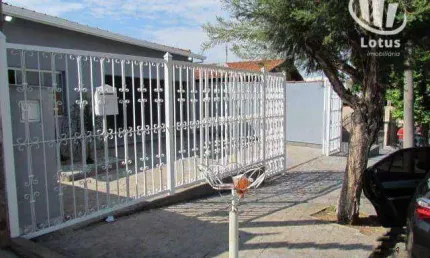 Casa com 3 dormitórios à venda, 230 m² por R$ 620.000,00 - Jardim Alice - Jaguariúna/SP