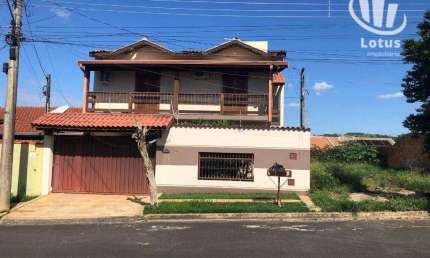 Casa com 4 dormitórios à venda, 279 m² por R$ 750.000,00 - Jardim Silvio Rinaldi - Jaguariúna/SP