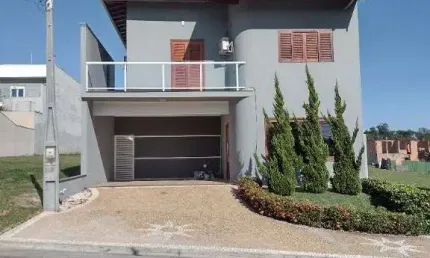 Casa com 4 dormitórios à venda, 230 m² por R$ 1.500.000,00 - Condominio Panini - Jaguariúna/SP