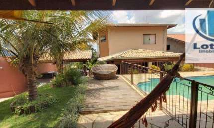 Casa com 3 dormitórios à venda, 240 m² - Colina do Castelo - Jaguariúna/SP