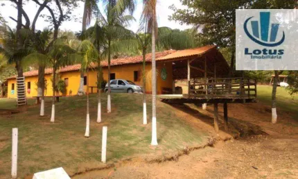 Ótimo sítio com 4 dormitórios à venda, 30000 m² Duas Pontes - Amparo/SP