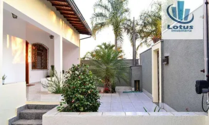 Casa com 4 dormitórios à venda, 247 m² - Jardim São Caetano - Jaguariúna/SP