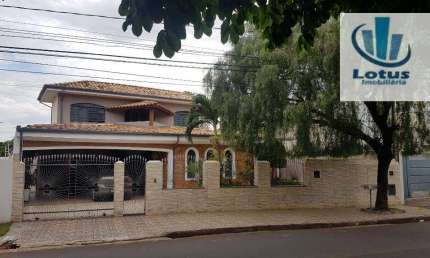 Casa com 3 dormitórios à venda, 217 m² por R$ 915.000,00 - Cidade Universitária - Campinas/SP