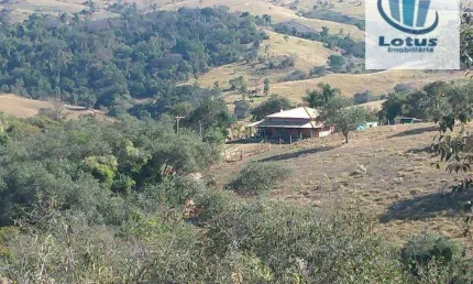 Sítio com 2 dormitórios à venda, 125918 m² por R$ 1.500.000,00 - Rural - Pedreira/SP