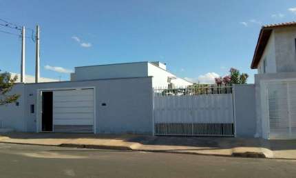 Casa com 2 dormitórios à venda, 147 m² - Vila Primavera - Jaguariúna/SP