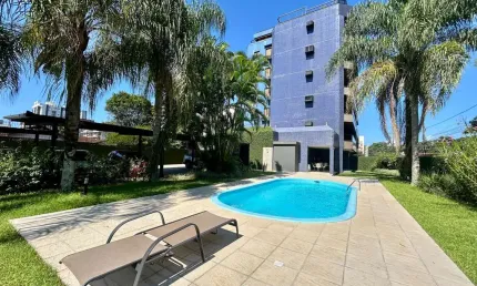 Giardino à venda no bairro anita garibaldi,  joinville - sc, com 03 garagens.  localizado no  primeiro andar, com amplo e terraço de + ou -  70m2  mai