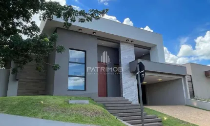 Casa térrea 03 Suítes c/ 230m², 'Pronta para morar' em condomínio Terras de Siena