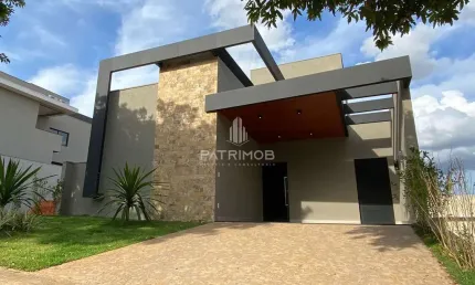 Casa térrea c/3 suítes, rica em planejados, na vila do golfe 'pronta p/ morar'