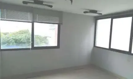 Conjunto Comercial para Venda em São Paulo, Bela Vista, 1 banheiro, 1 vaga