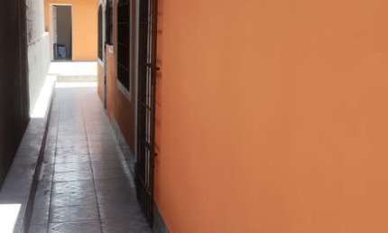 Casa a venda próximo a Praia da Maranduba, com 01 dormitório - 02 vagas