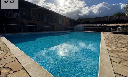 Aparamento a venda com 02 dormitórios, cond; completo - Praia da Maranduba