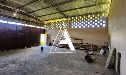 Galpão de 250 m2 , próximo da rodovia Rio Bahia no Fisher