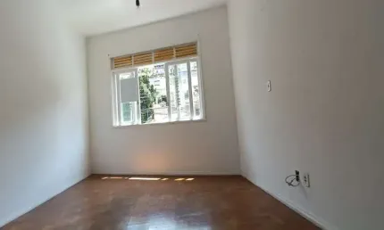Apartamento no coração de Agriões, 75M² e 2 Quartos. Próxmo do comércio local!