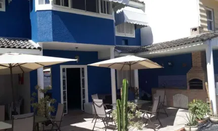 Casa à venda no Rio de Janeiro condomínio fechado no bairro Vargem Pequena