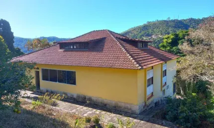 Casa com 4 quartos à venda no Golfe, Teresópolis 