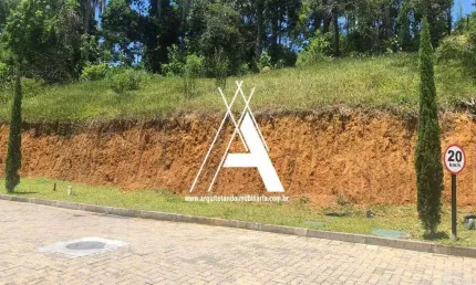 Terreno em condomínio de alto Padrão em Teresópolis