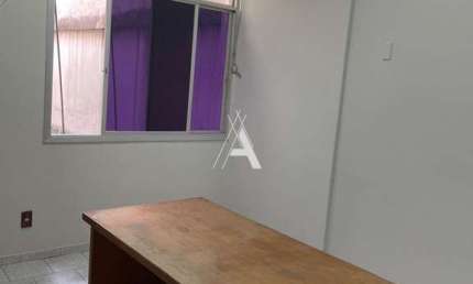 Sala Comercial na melhor localização, no Centro de Teresópolis.