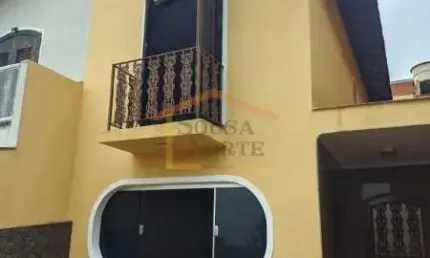 Casa com 3 quartos para alugar na Rua Guaraja, --, Vila Mazzei, São Paulo por R$ 5.000