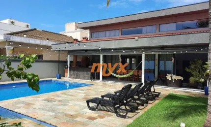 Casa com 5 dormitórios à venda, 300 m² por R$ 3.300.000 - Jardim Acapulco - Guarujá/SP