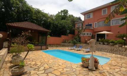 Casa com 3 quartos à venda no Bianucci, Poços de Caldas , 295 m2 por R$ 1.900.000