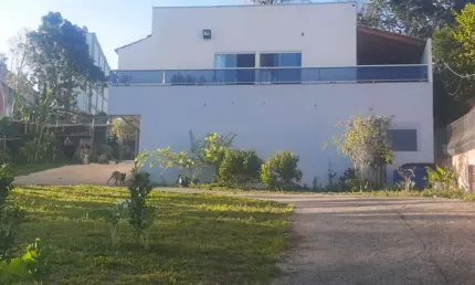 Casa com 2 quartos à venda no Chácaras Poços de Caldas, Poços de Caldas , 120 m2 por R$ 800.000