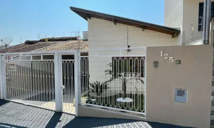 Casa com 3 quartos à venda no Jardim Amaryllis, Poços de Caldas , 153 m2 por R$ 850.000