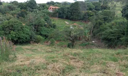 Terreno à venda no Centro, Caldas 